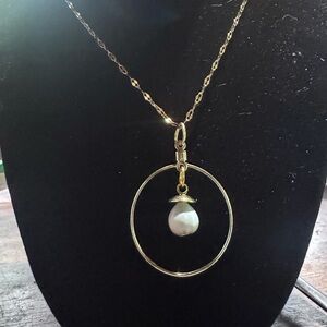 Job tears seed Elegant Gold and White Pendant Necklace